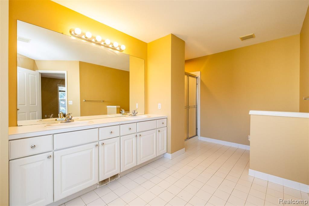 466 Ivy Lane, Troy, MI 48098 — Photo 28