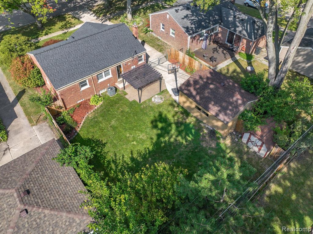 9950 HENRY RUFF Road, Livonia, MI 48150 — Photo 27