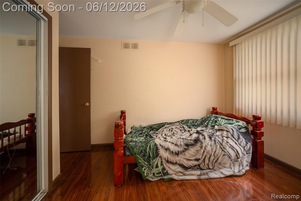 5061 Temple Drive, Sterling Heights, MI 48310 — Photo 25