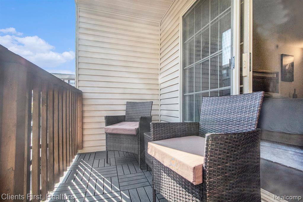 16870 FARMINGTON Road, Livonia, MI 48154 — Photo 23