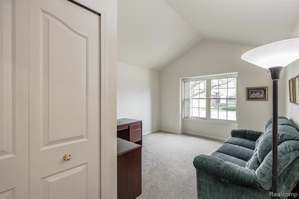 50077 Lexington Avenue E, Utica, MI 48317 — Photo 21
