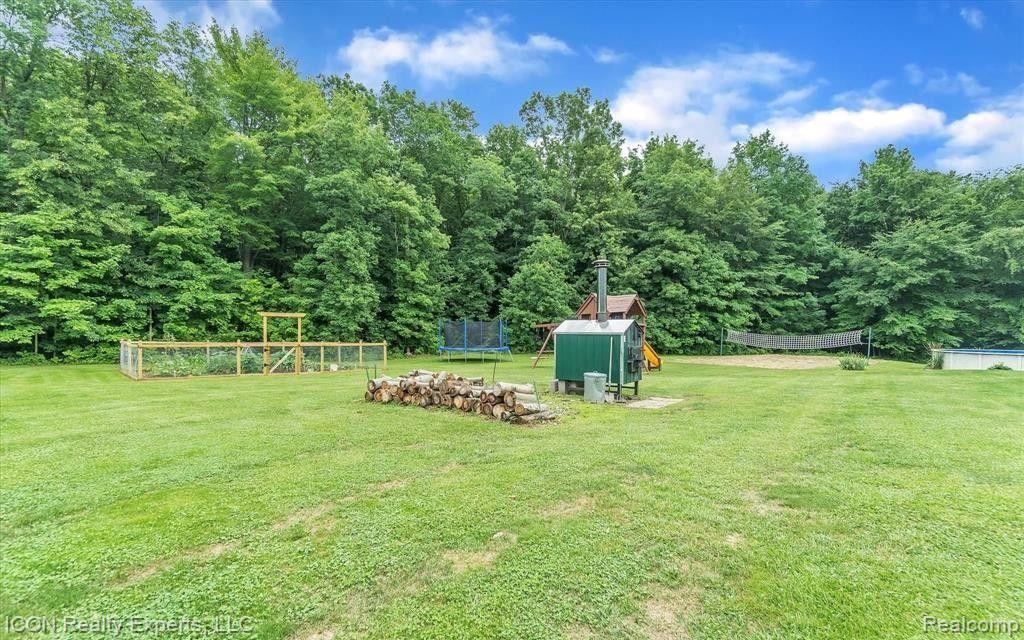 5856 PECK Road, Brown, MI 48416 — Photo 6