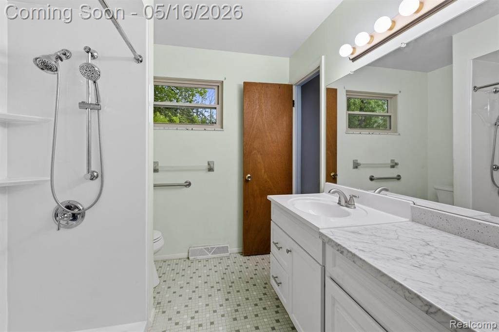 12489 Jennings Road, Linden, MI 48451 — Photo 18