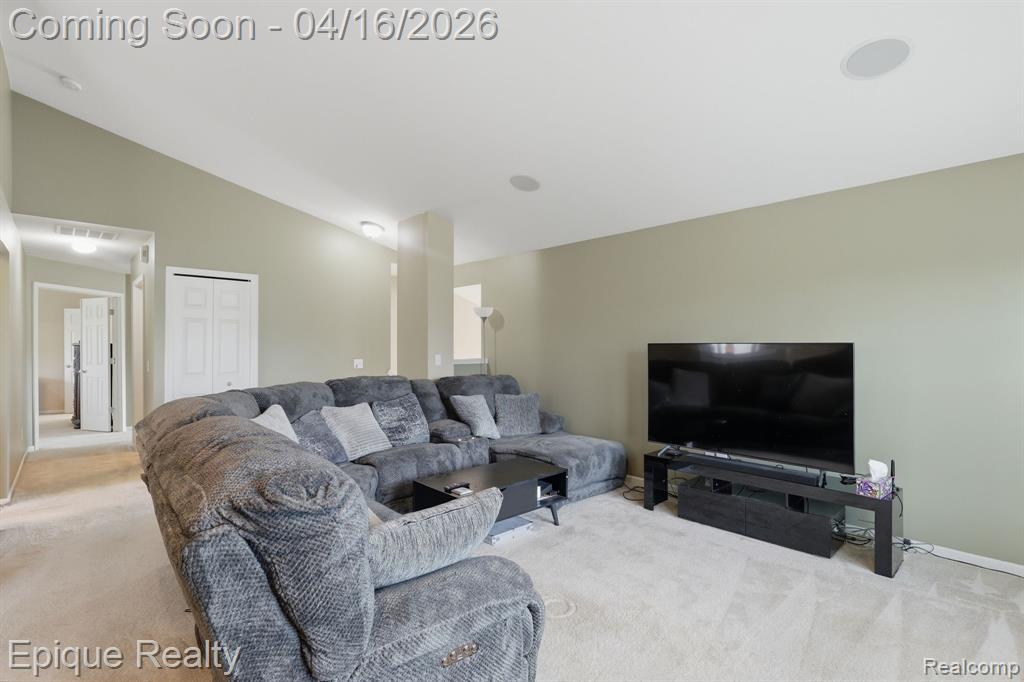 26625 Kirkway Circle, Woodhaven, MI 48183 — Photo 3