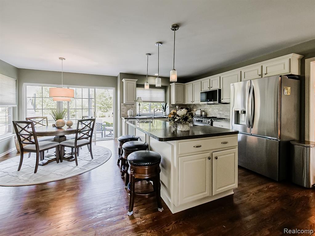 48581 Greenwich Circle, Canton, MI 48188 — Photo 5