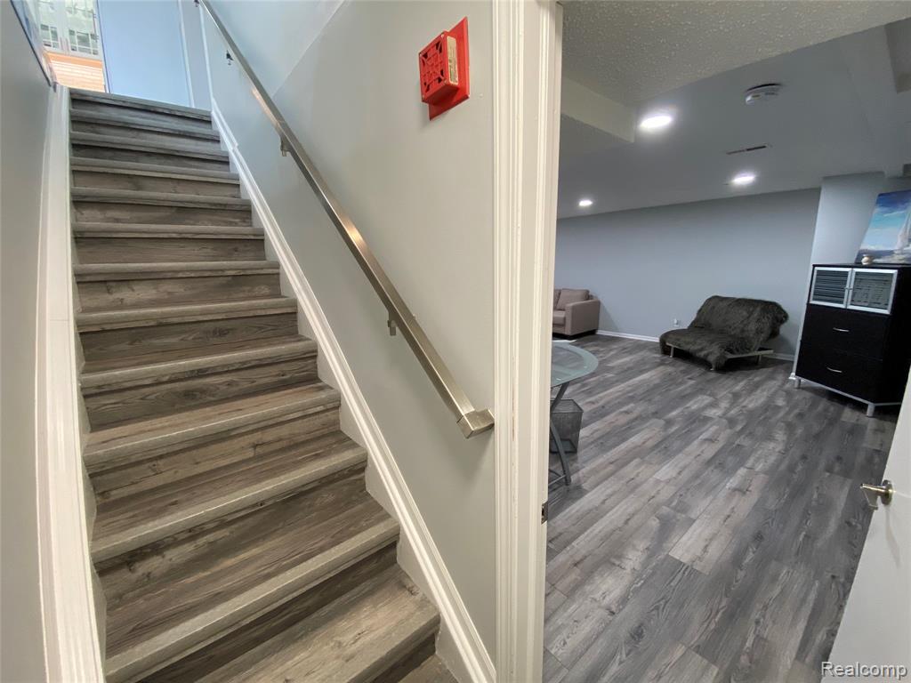 49435 Plymouth Way, Plymouth, MI 48170 — Photo 18