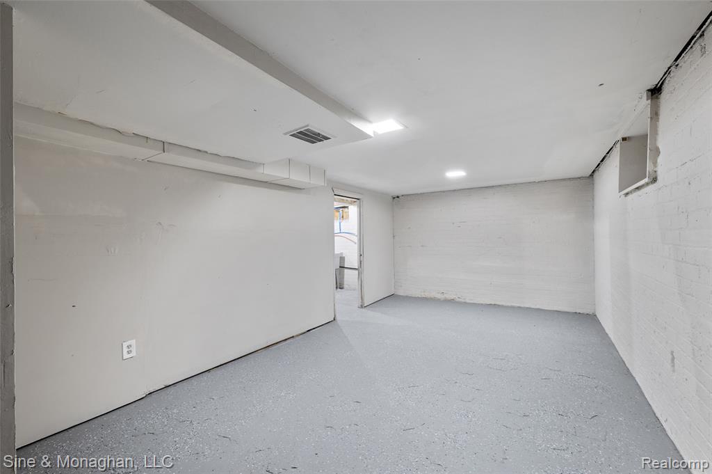 5553 Nottingham Road, Detroit, MI 48224 — Photo 24