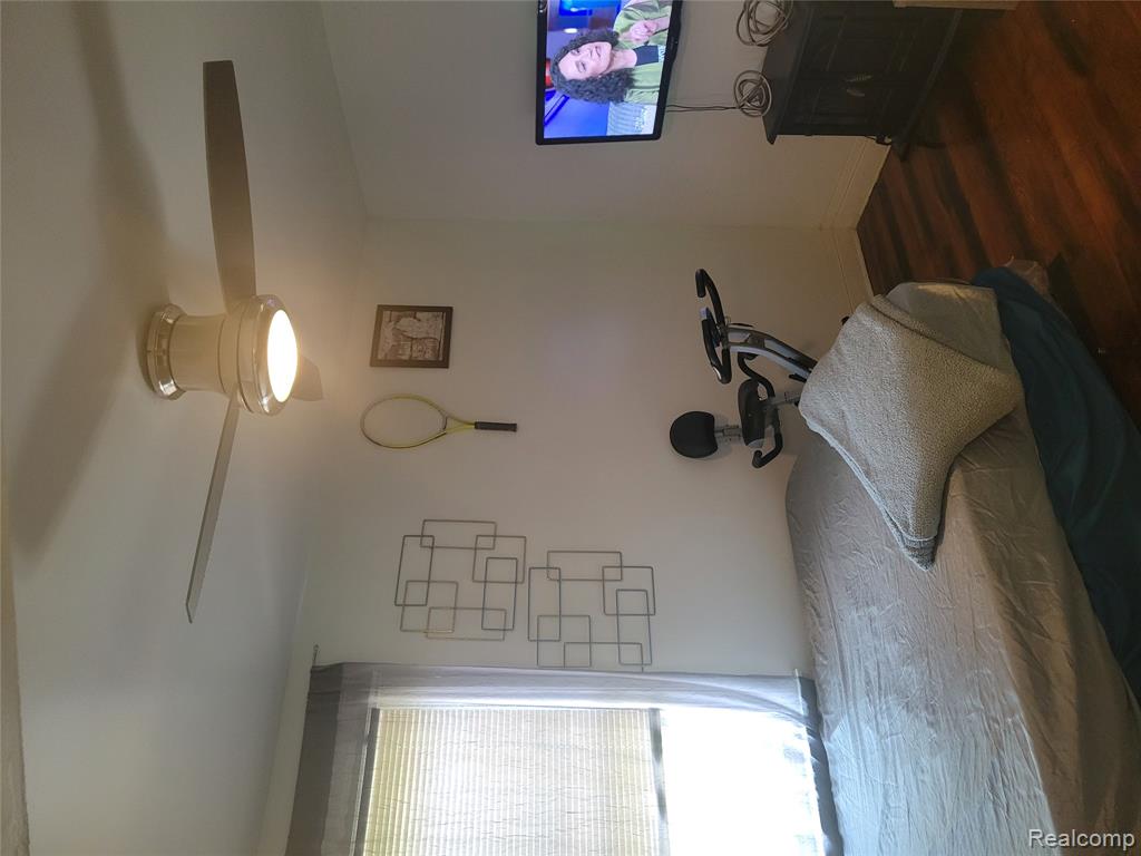 4408 Pennsylvania Street, Detroit, MI 48214 — Photo 25