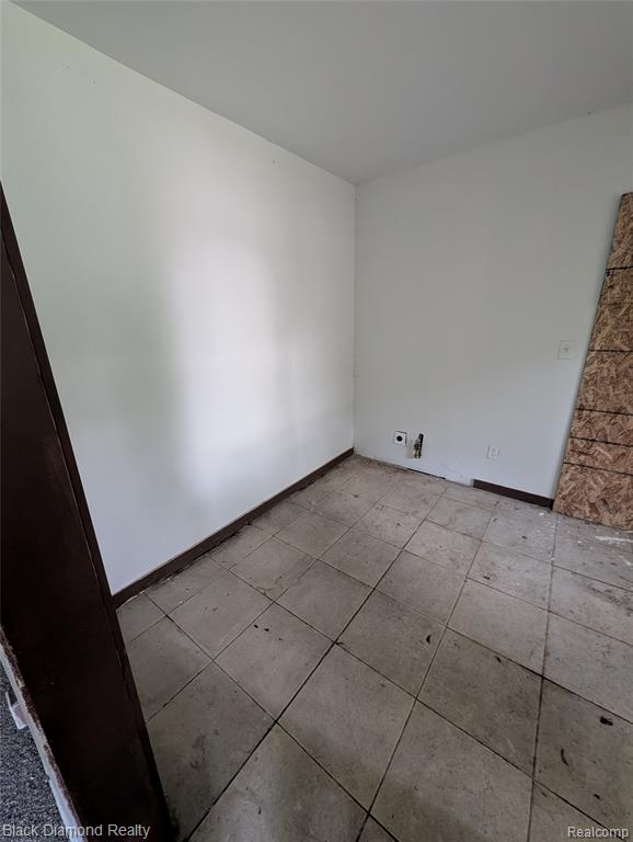 3049 Montclair Street, Detroit, MI 48214 — Photo 28
