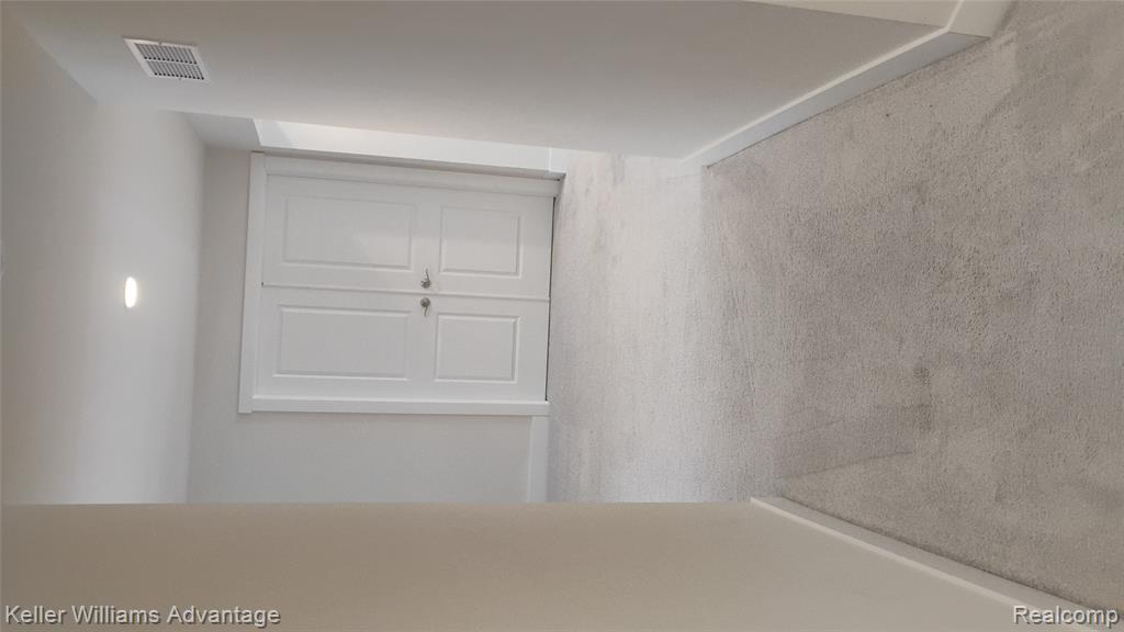 50654 Scarborough Road, Canton, MI 48188 — Photo 17
