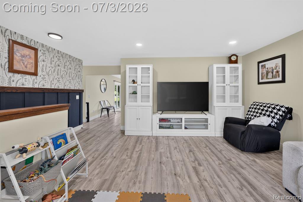 5355 N Seymour Road, Flushing, MI 48433 — Photo 7