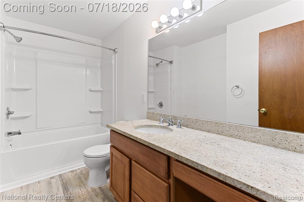 9175 Pennfield Avenue, White Lake, MI — Photo 23