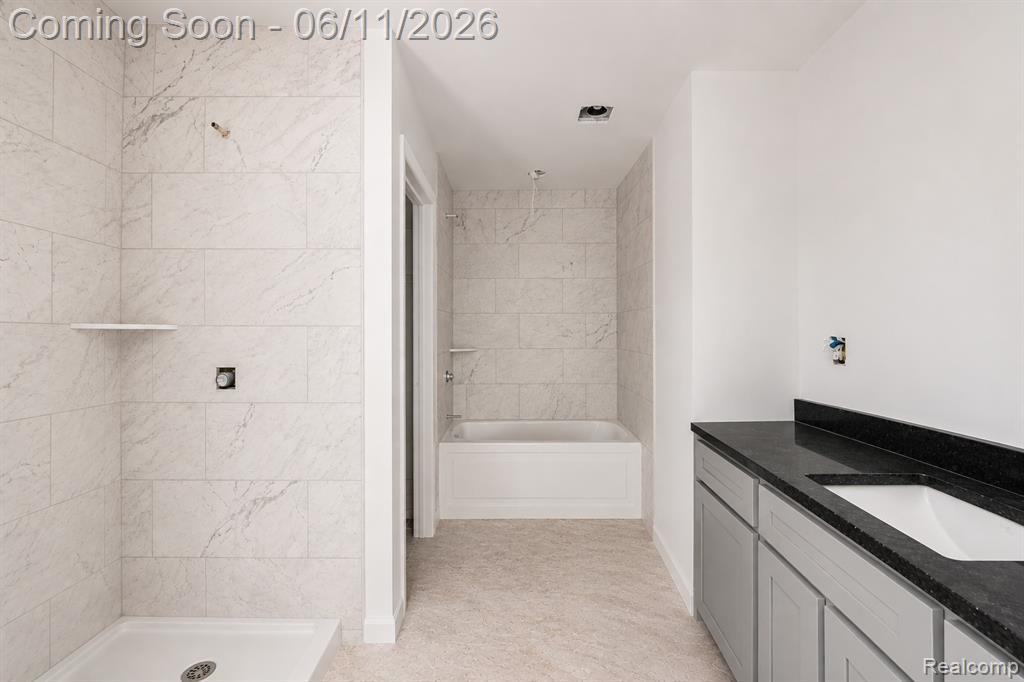 6465 Whisper Ridge Court, Burton, MI 48509 — Photo 8