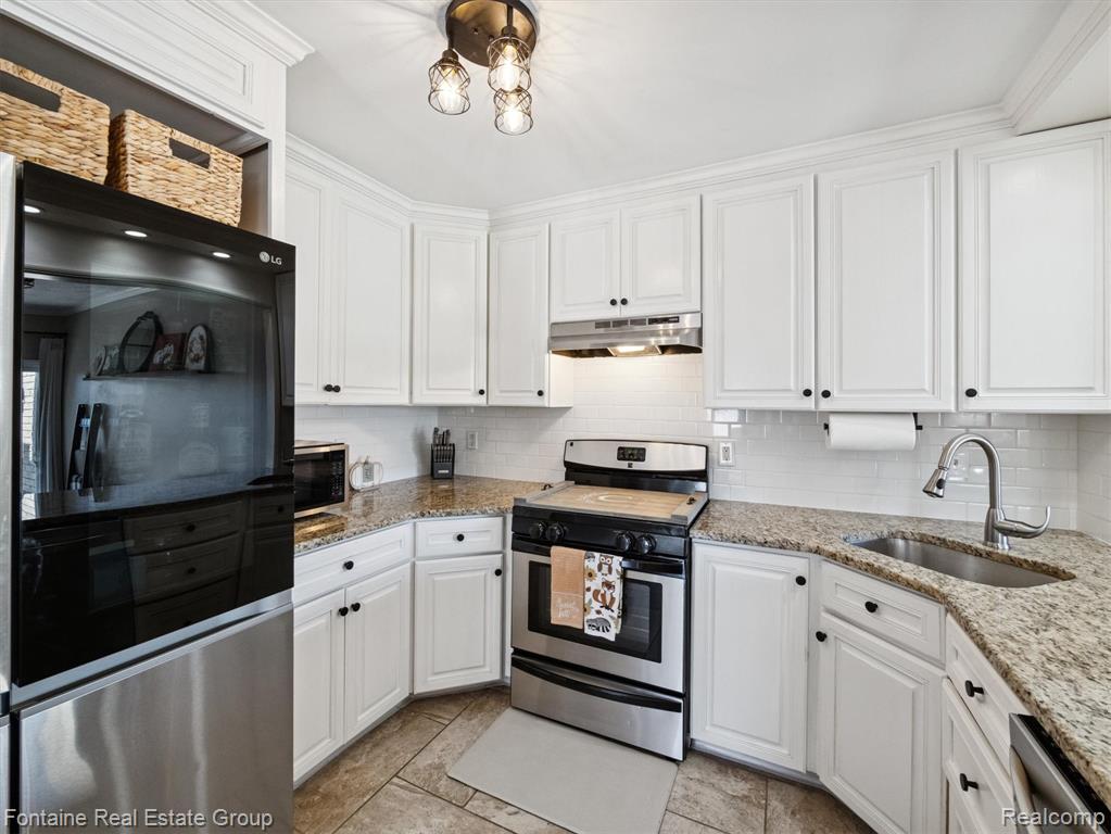 46966 McKenna Drive, Macomb, MI 48044 — Photo 16
