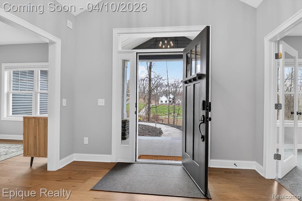 5950 Mountain Top Drive, Brighton, MI 48116 — Photo 4