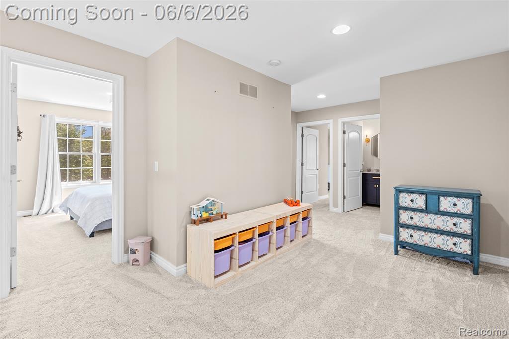 10242 Beacon Court, Grand Blanc, MI 48439 — Photo 39