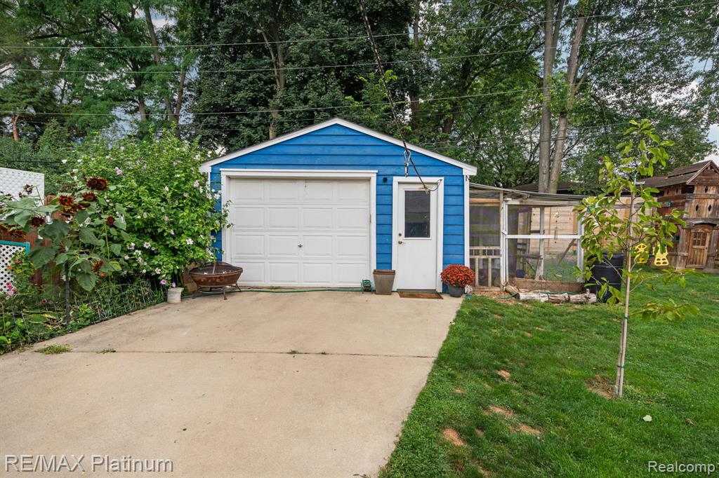 6 Salem Court, Ann Arbor, MI 48104 — Photo 31