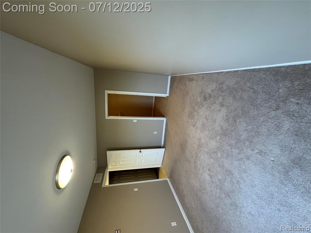 45562 Warwick Drive, Macomb, MI 48044 — Photo 20