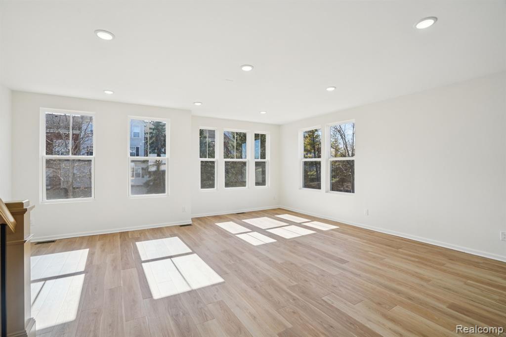 42806 Atwood Avenue, Novi, MI — Photo 13