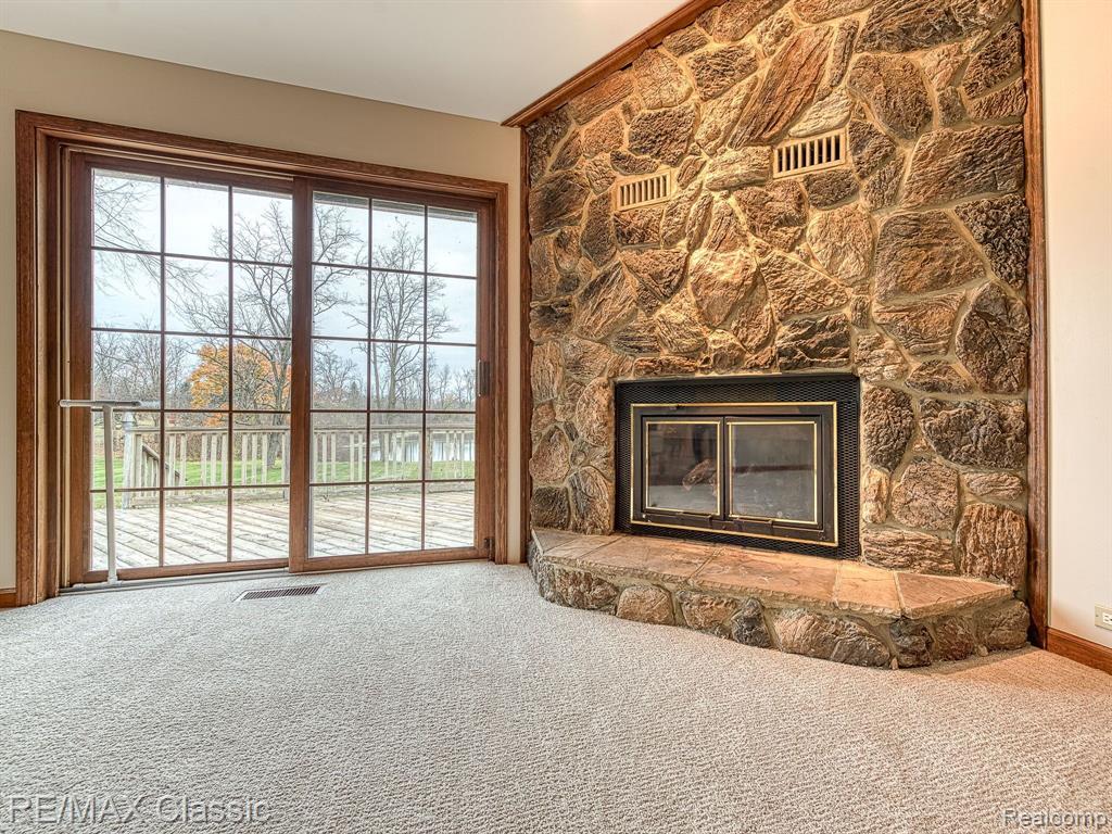 9415 N TERRITORIAL Road, Plymouth, MI 48170 — Photo 20