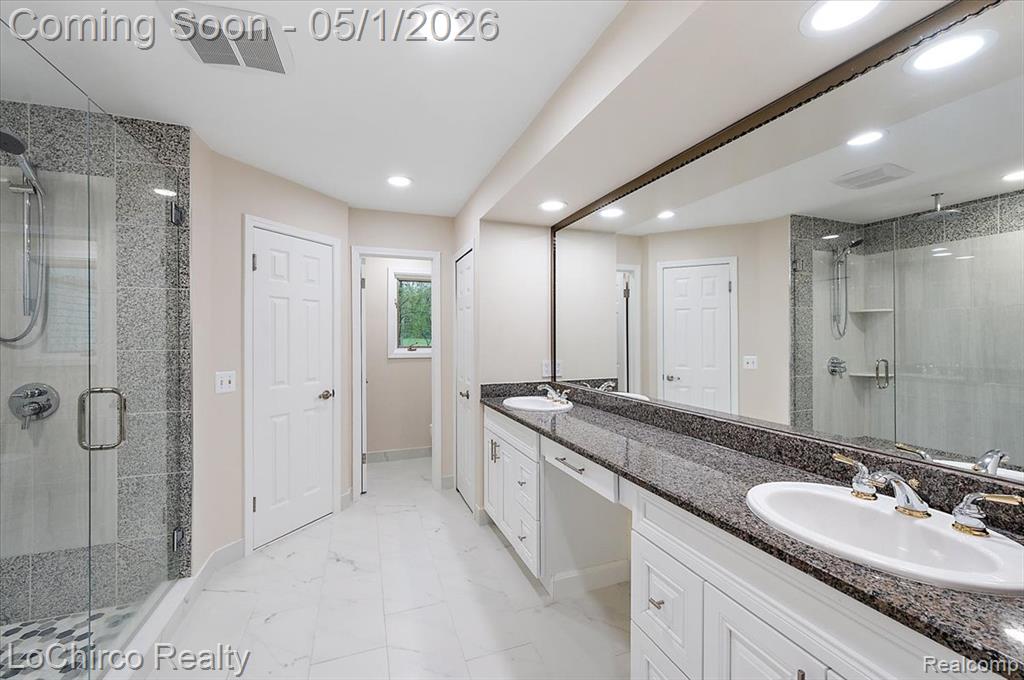 6019 Glen Eagles Drive, West Bloomfield, MI 48323 — Photo 21