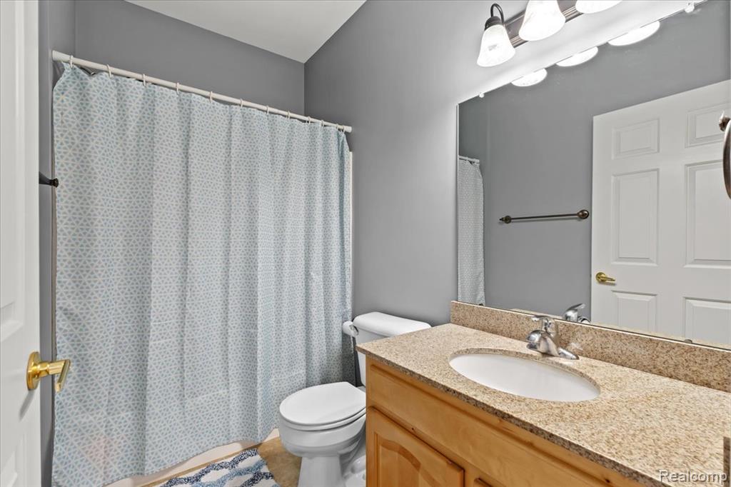 5901 High Point Court, Brighton, MI, 48116