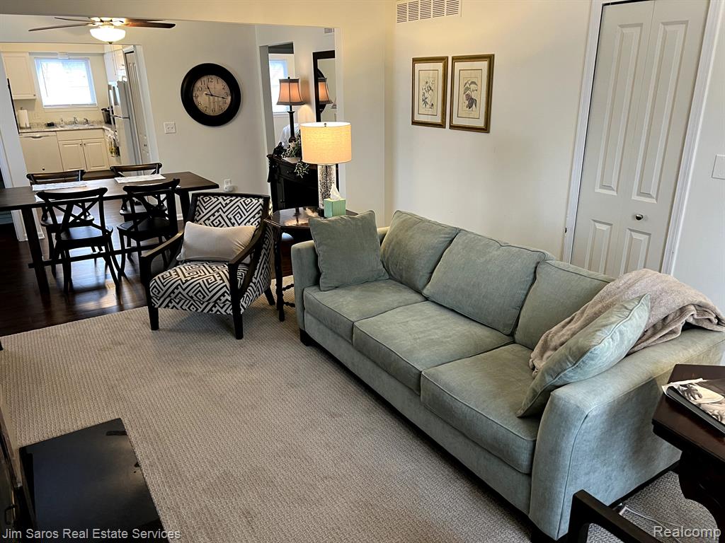 906 NEFF Road, Grosse Pointe, MI 48230 — Photo 2
