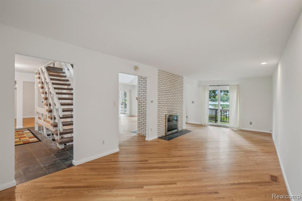 6755 WELLESLEY, Clarkston, MI — Photo 17