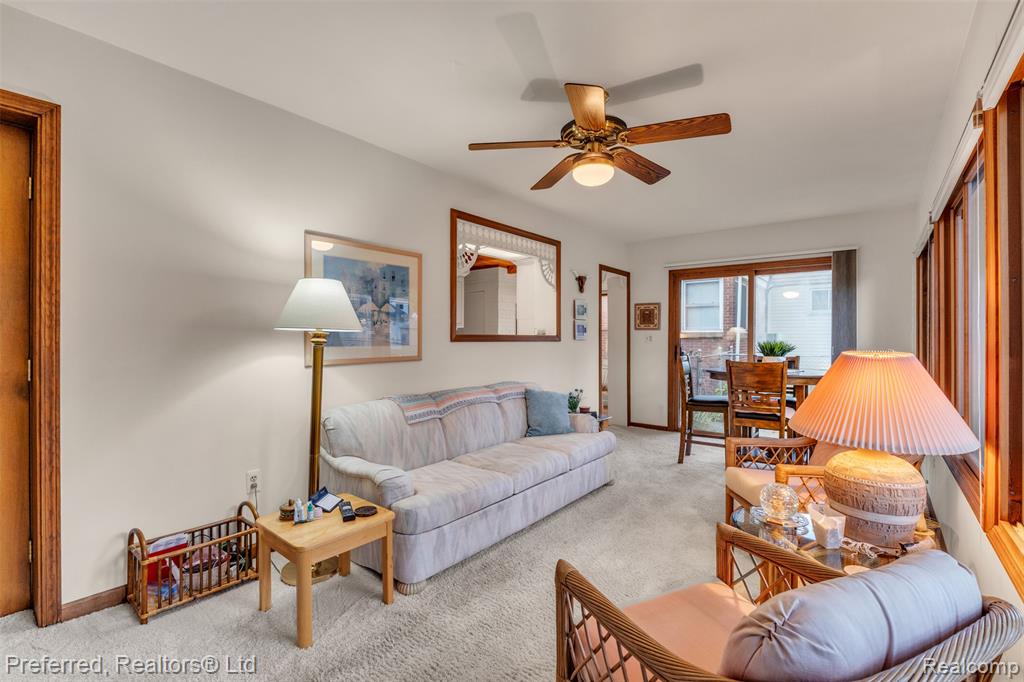 441 Highview Street, Dearborn, MI 48128 — Photo 14