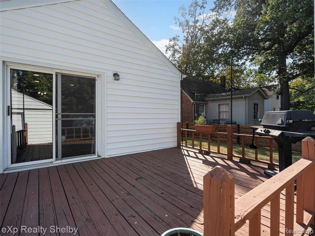 606 Catalpa Drive, Royal Oak, MI 48067 — Photo 29