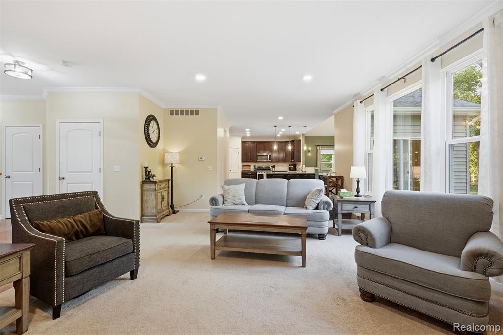 9001 Van Dusen Court, South Lyon, MI 48178 — Photo 9