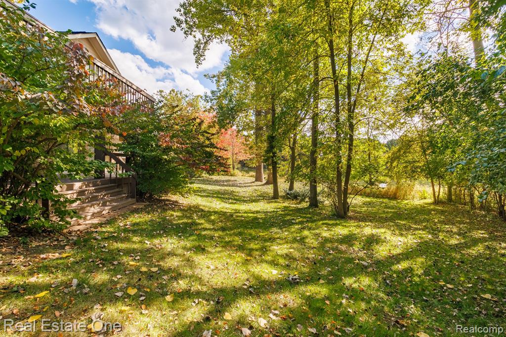 4342 MEADOW Lane, Orchard Lake Village, MI 48323 — Photo 7