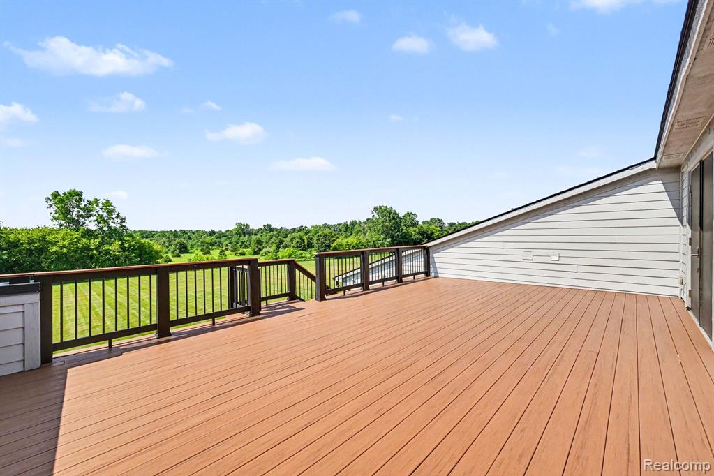 2943 Sleeth Road, Commerce Twp, MI 48382 — Photo 43