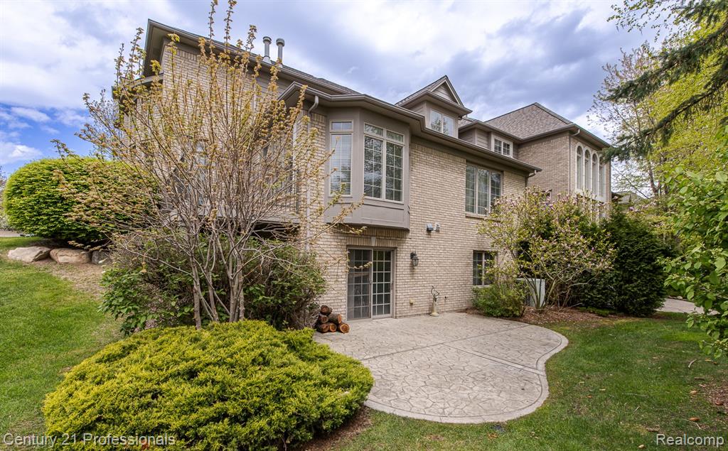 6410 Enclave Drive, Clarkston, MI 48348 — Photo 58