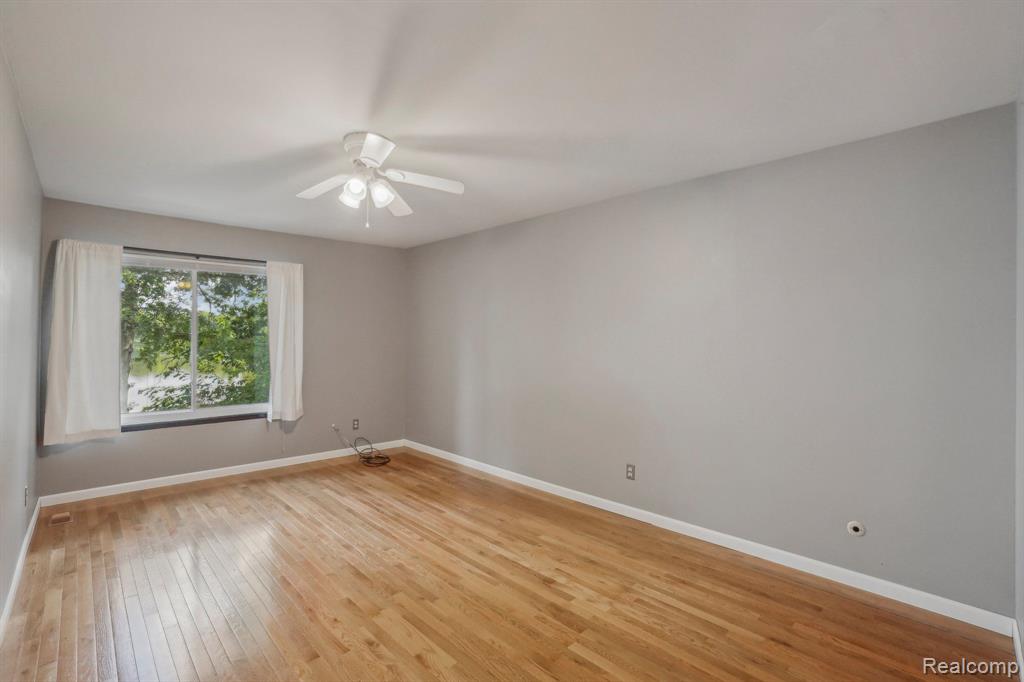 6755 WELLESLEY, Clarkston, MI — Photo 7