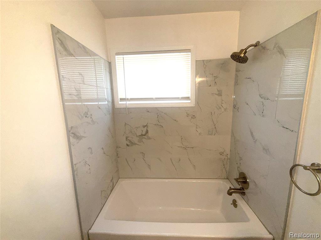 7643 Rivard Avenue, Warren, MI 48091 — Photo 28