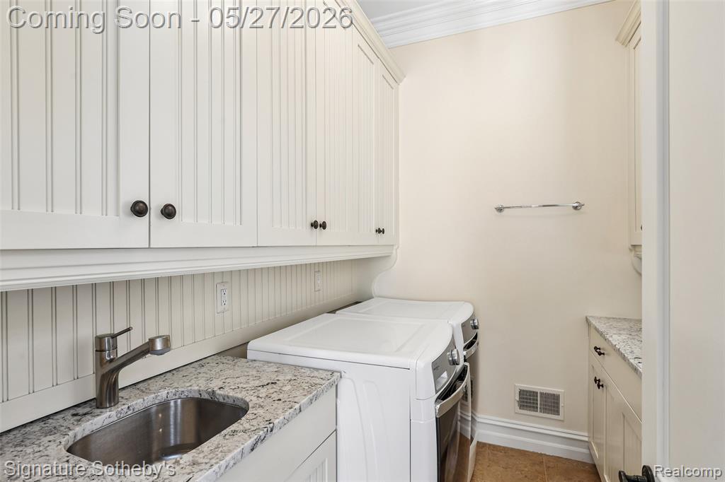 555 Baldwin Court, Birmingham, MI 48009 — Photo 15