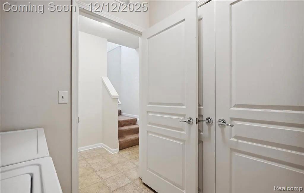 27846 Hopkins Drive, Novi, MI 48377 — Photo 16