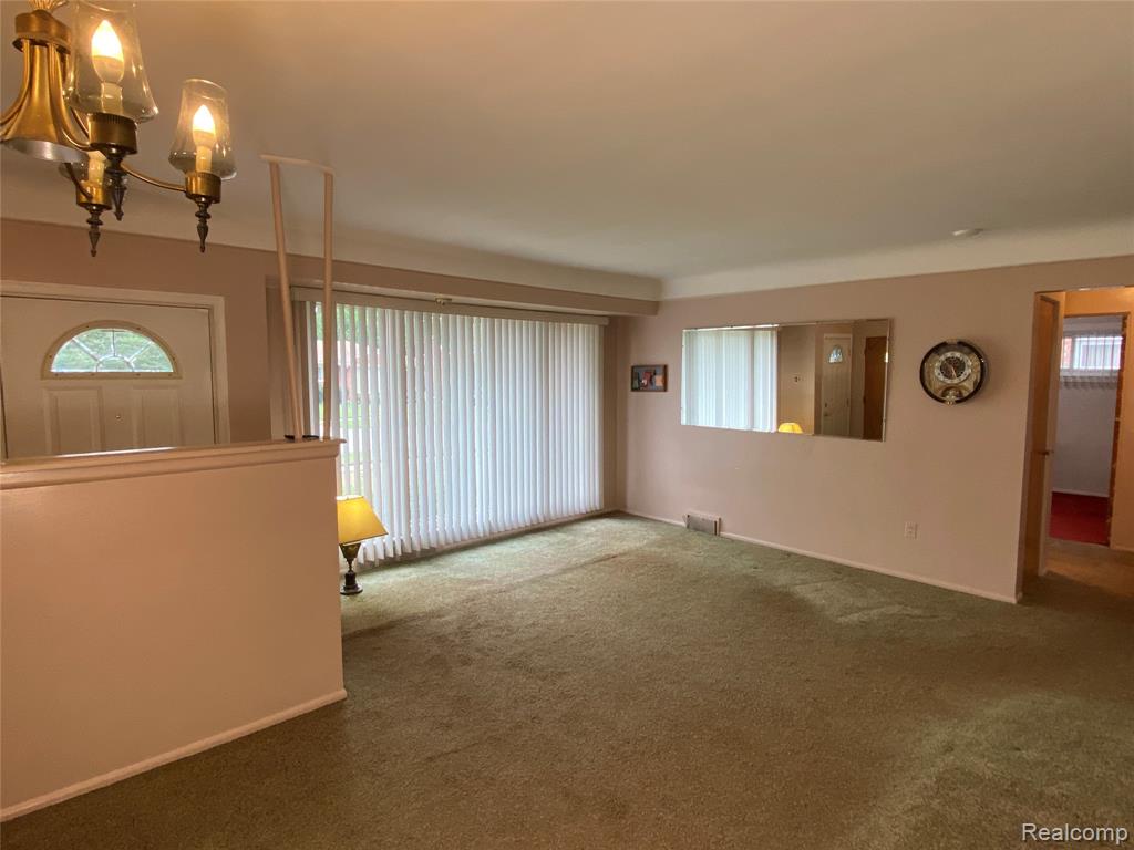 9071 Riverview, Redford, MI 48239 — Photo 2