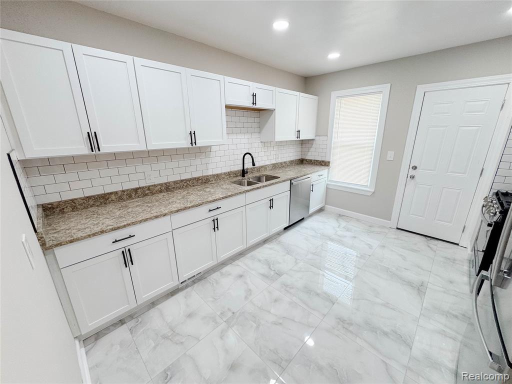 5380 Seminole Street, Detroit, MI 48213 — Photo 33