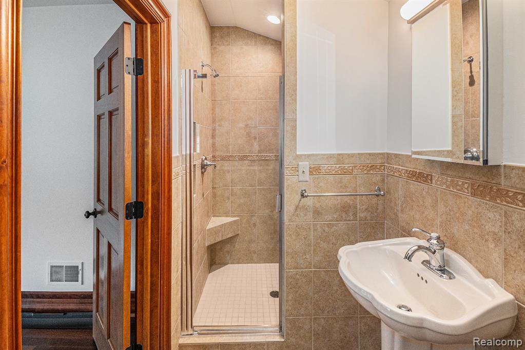 2250 E Dryden Road, Metamora, MI 48455 — Photo 22