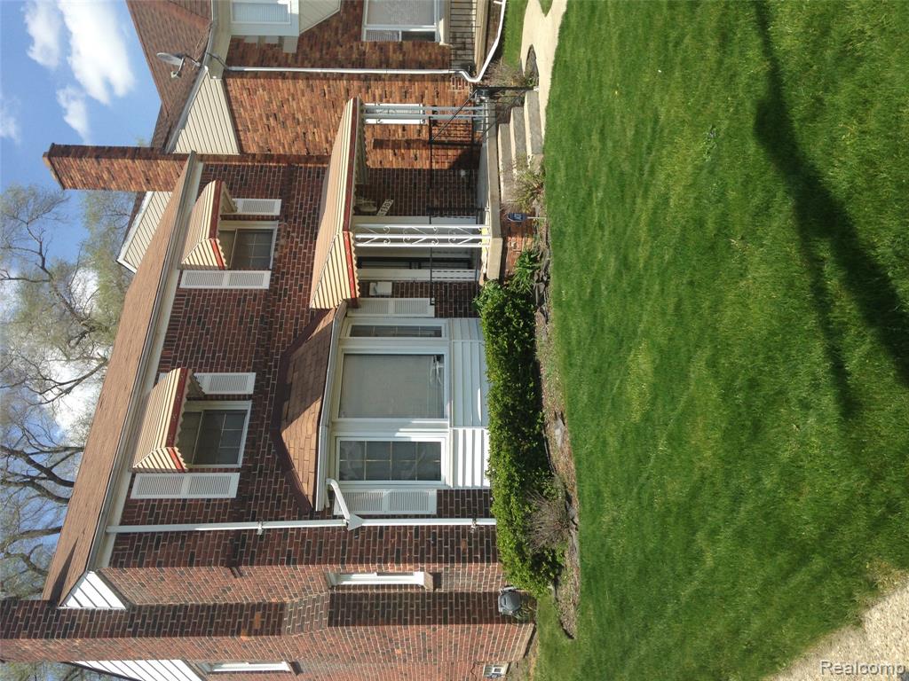 17303 N Monica Street W, Detroit, MI 48221