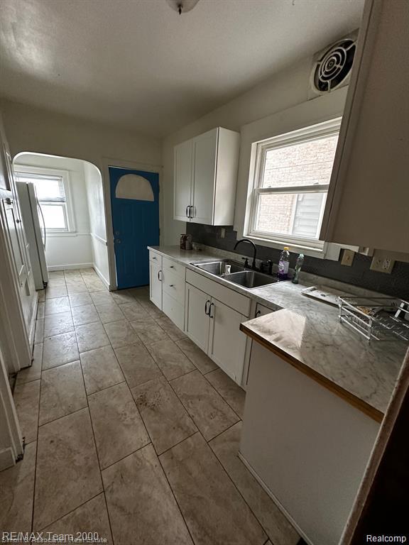 6524 Pinehurst Street, Dearborn, MI 48126 — Photo 6