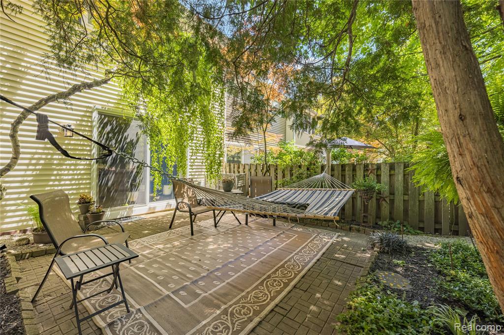 42683 Savoy Court, Northville, MI 48167 — Photo 44