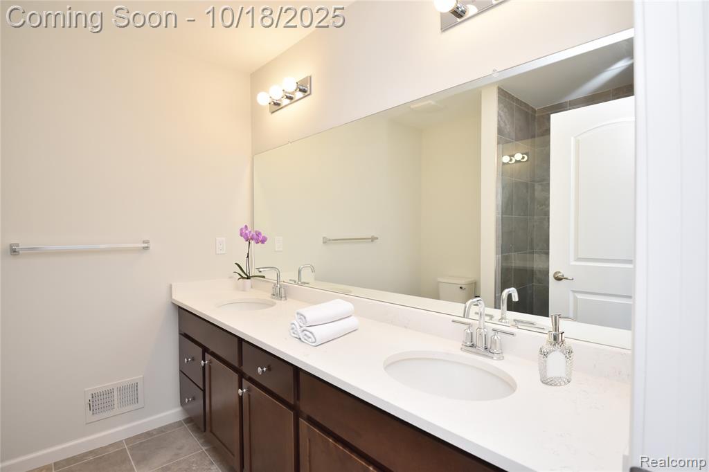 756 Huntley Lane, Troy, MI 48085 — Photo 19