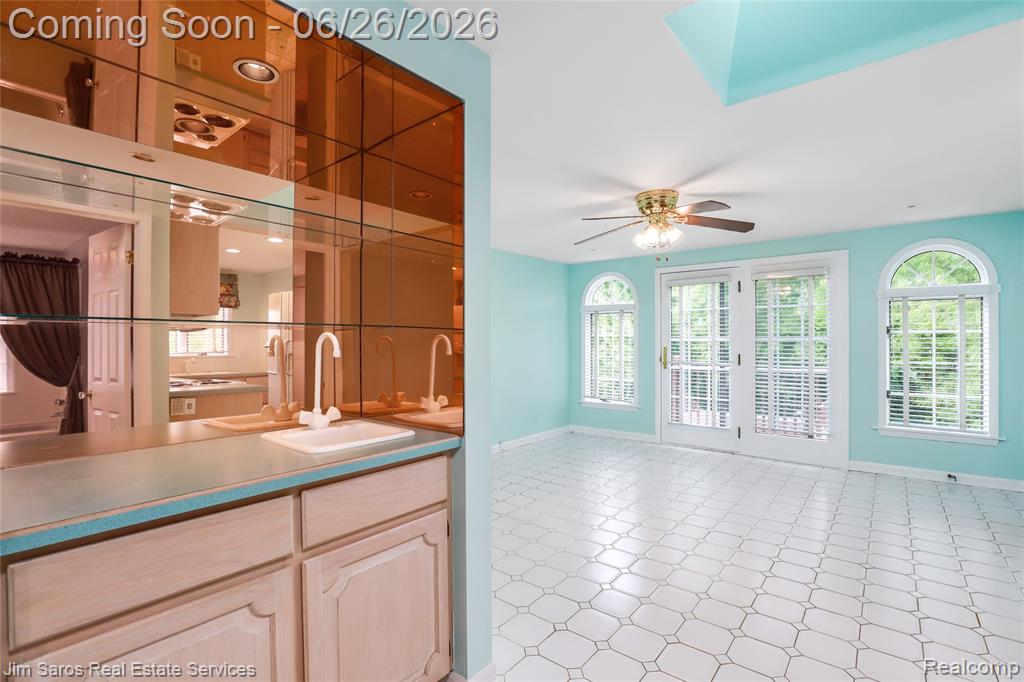 764 Harcourt Road, Grosse Pointe Park, MI 48230 — Photo 32