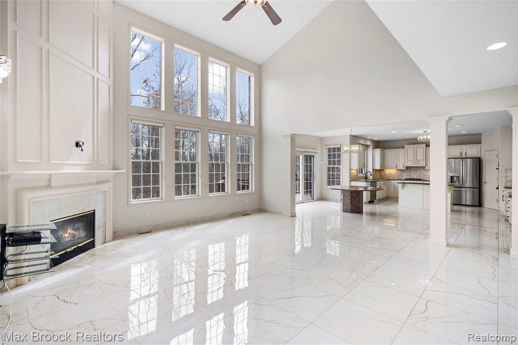 7083 Chatham Court, West Bloomfield, MI — Photo 31
