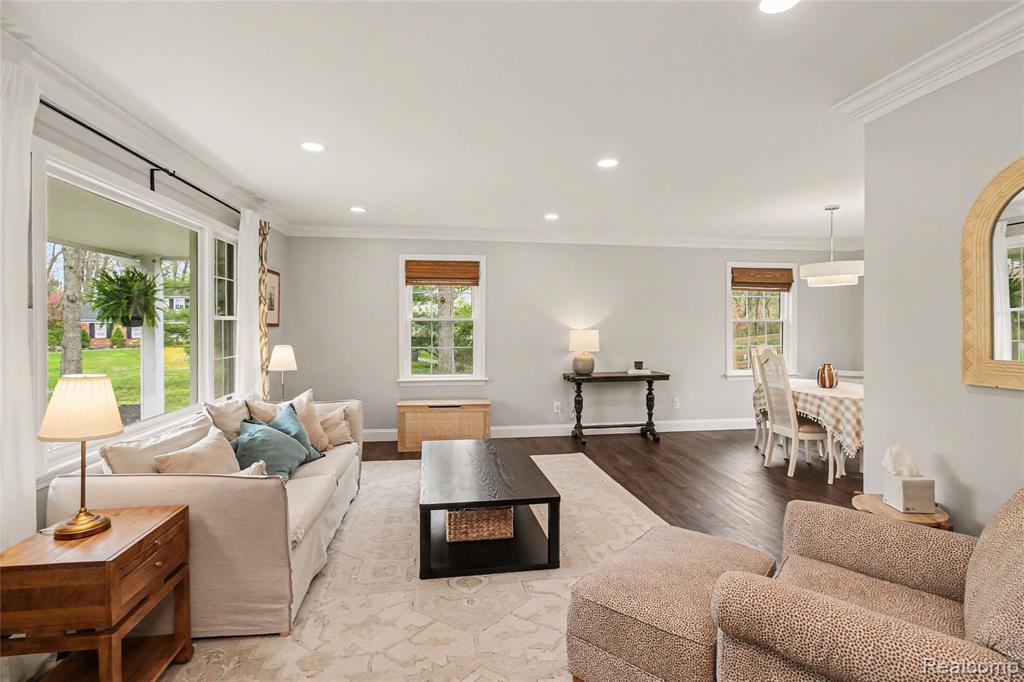 6040 Tall Oak Way, Brighton, MI 48116 — Photo 8