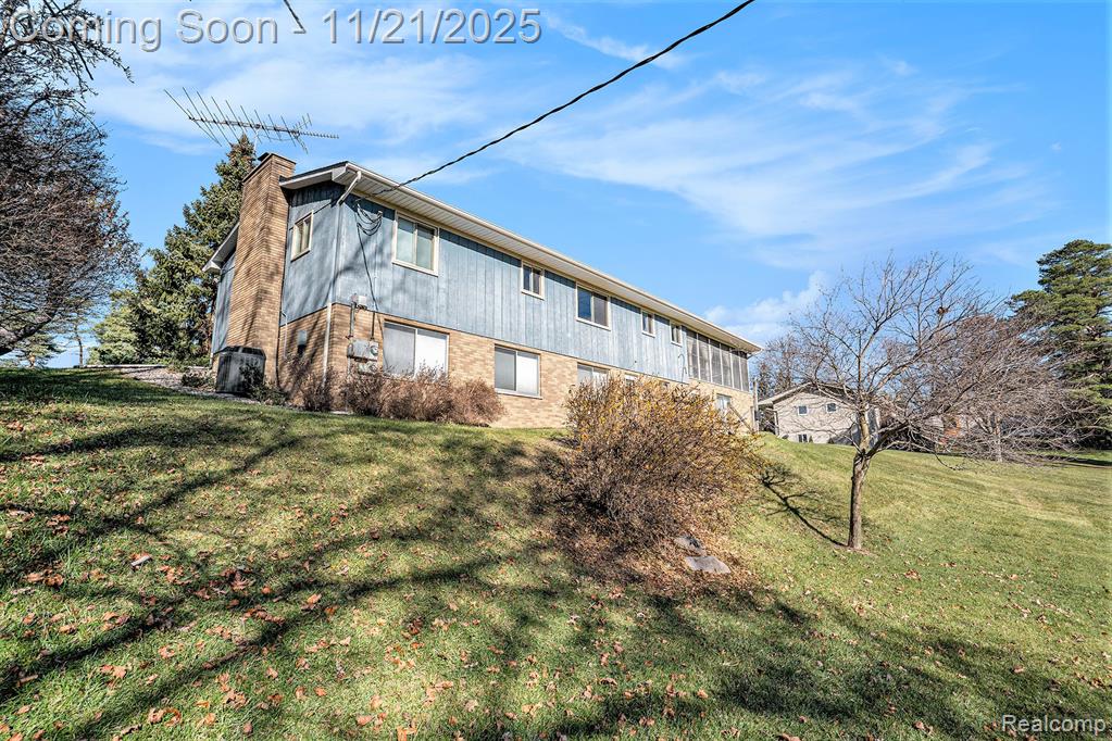 2500 Fisher Road, Howell, MI 48855 — Photo 26