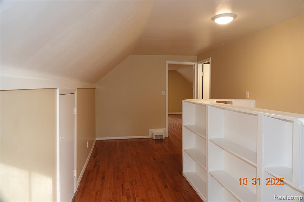 16122 Trinity Street, Detroit, MI 48219 — Photo 9